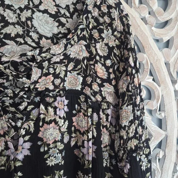 American Eagle Top Floral Lace Up Bell Sleeve Peasant Cottage Boho Womens Large - Picture 6 of 10